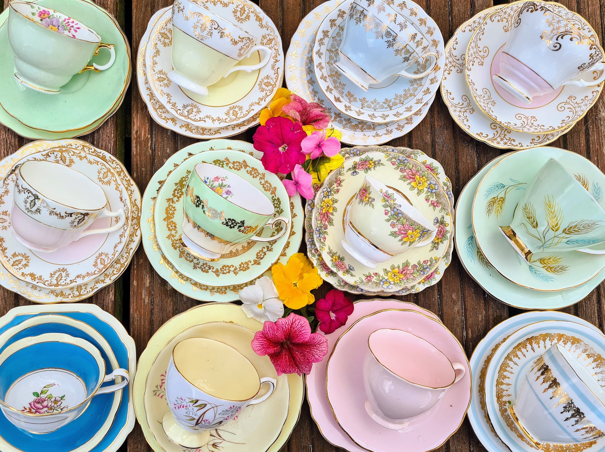 Mismatched tea cups and saucers best sale