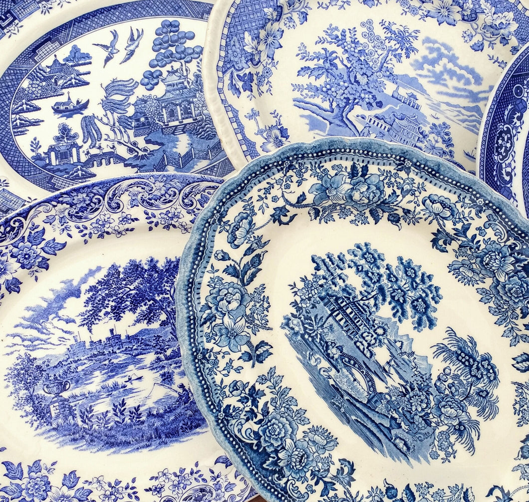 Job Lot of 6 Vintage Mismatched Blue & White Willow Pattern Oval Serving Platters & Meat Plates